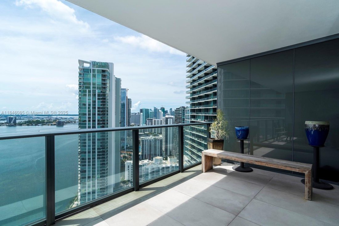 Condo in Miami, Florida, United States 3 - 17205687
