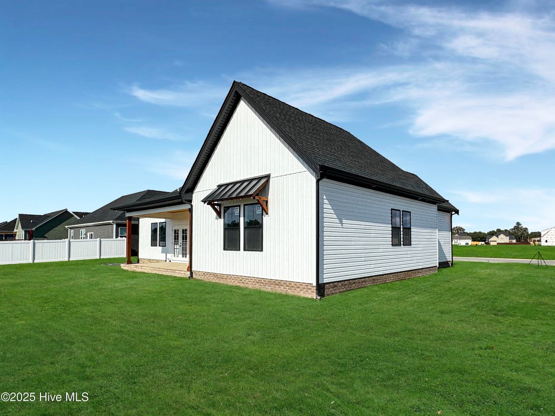 House in Elizabeth City, North Carolina, United States 3 - 17195402