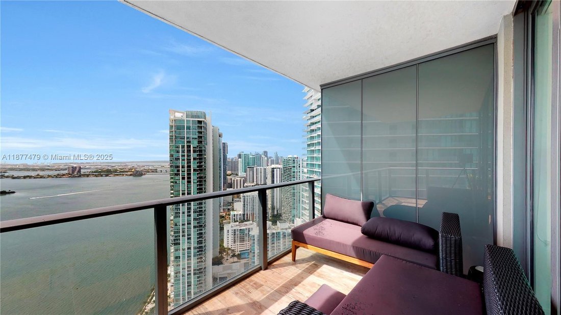 Condo in Miami, Florida, United States 1 - 17203822
