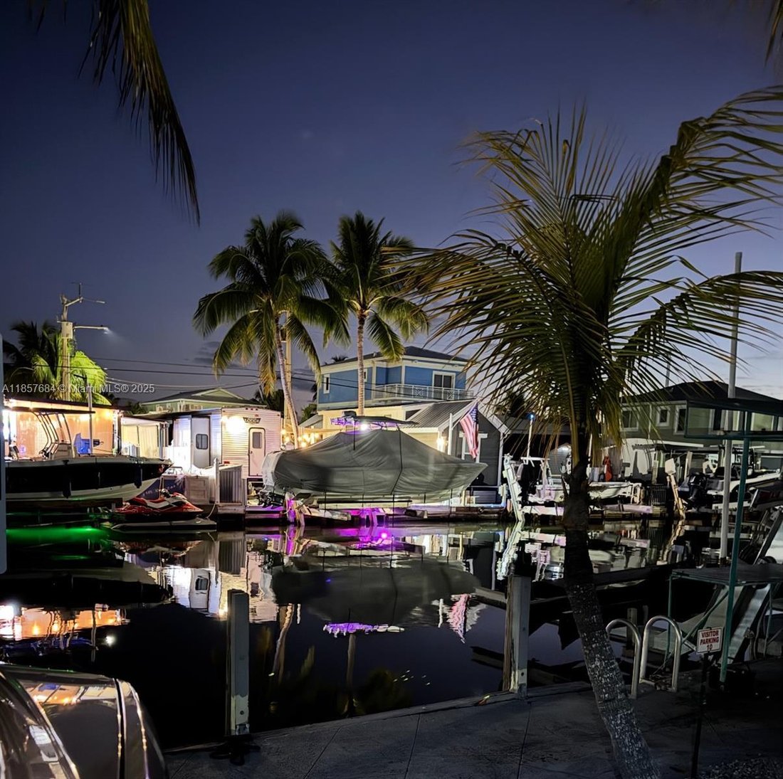 Key Largo, Florida, United States 5 - 17205320