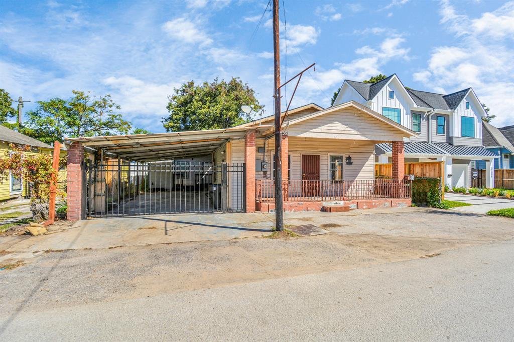 House in Houston, Texas, United States 4 - 17215851