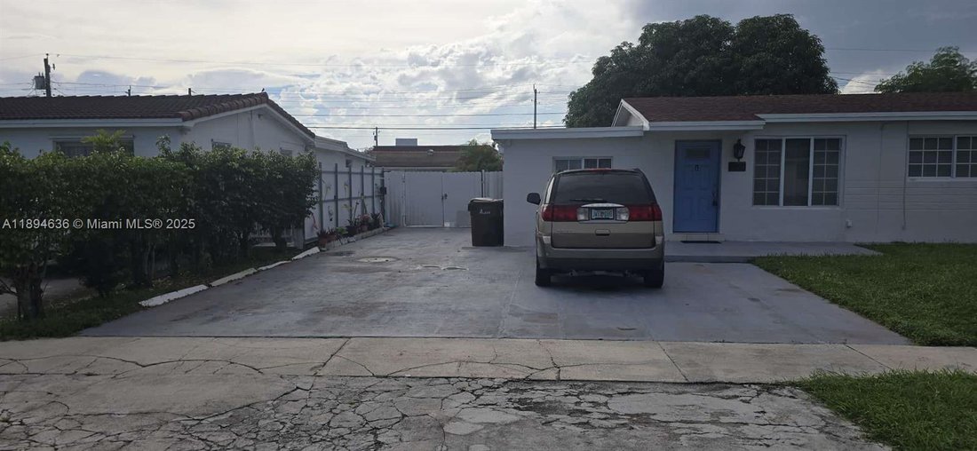 House in Miami Lakes, Florida, United States 4 - 17205192