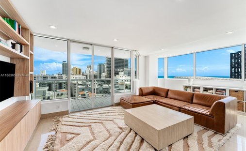 Condo in Miami Beach, Florida, United States 1