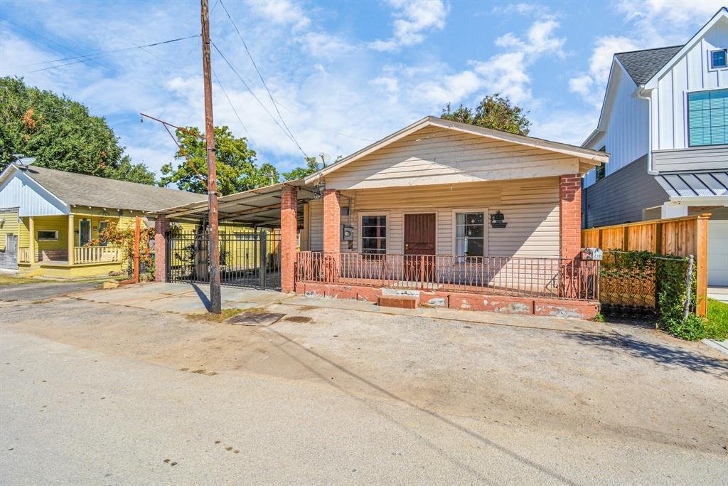 House in Houston, Texas, United States 3 - 17215851