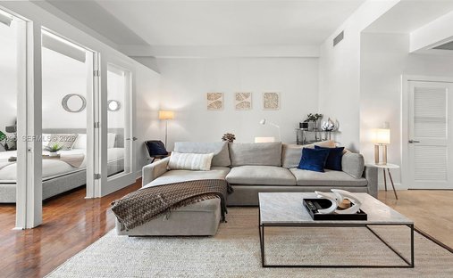 Condo in Miami Beach, Florida, United States 1