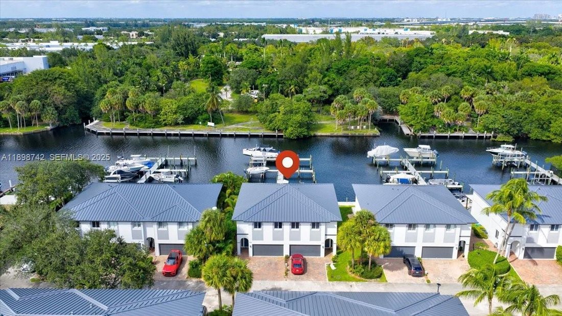Townhouse in Dania Beach, Florida, United States 1 - 17202394