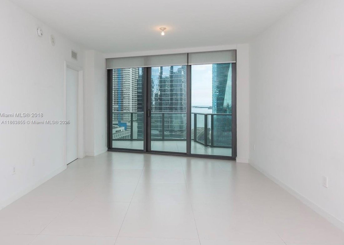 Condo in Miami, Florida, United States 1 - 17205689
