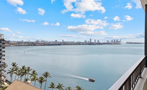 Condo in Miami, Florida, United States 1