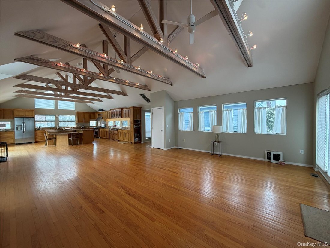 House in Long Beach, New York, United States 2 - 17200375