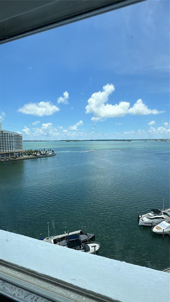 Condo in Miami, Florida, United States 3 - 17203670