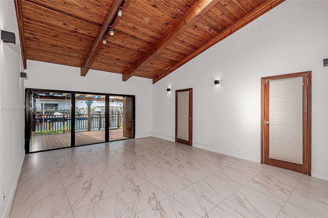 House in Hallandale Beach, Florida, United States 3 - 17205299