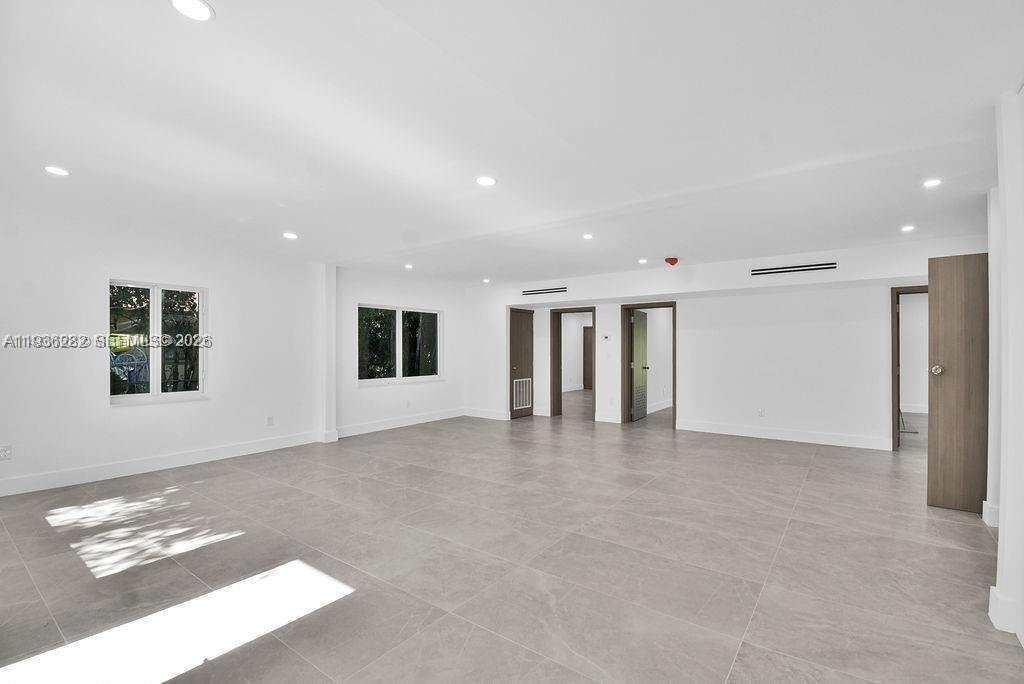 House in Miami, Florida, United States 3 - 17202356