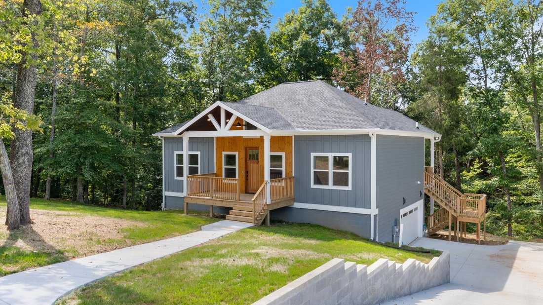 House in Manchester, Tennessee, United States 1 - 17198695