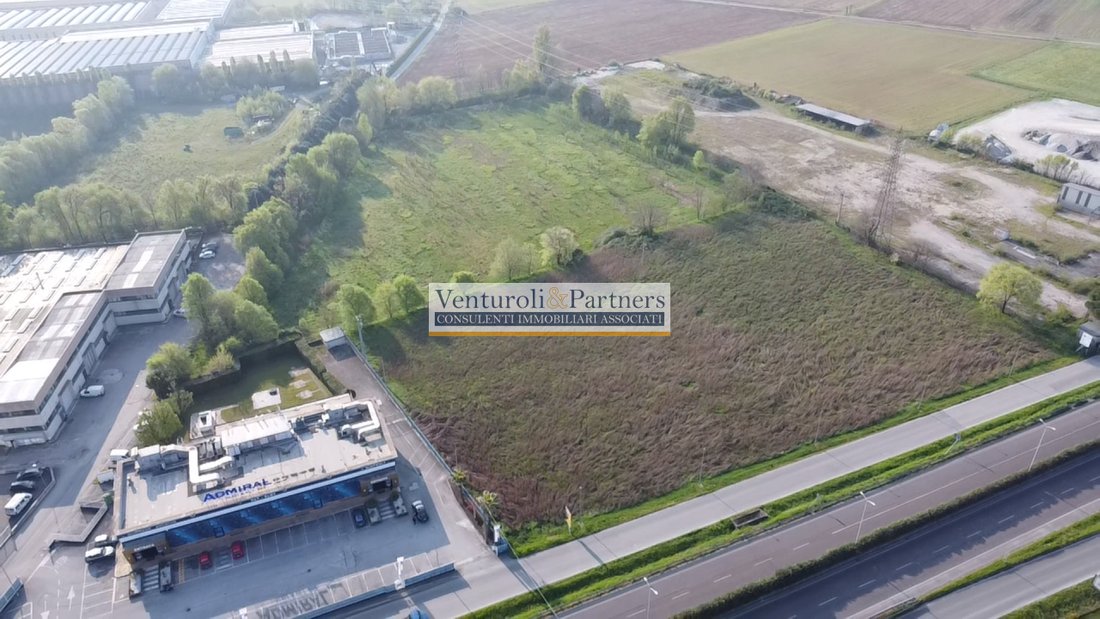 Land in Entroterra, Desenzano del Garda, Lombardy 4 - 17211415
