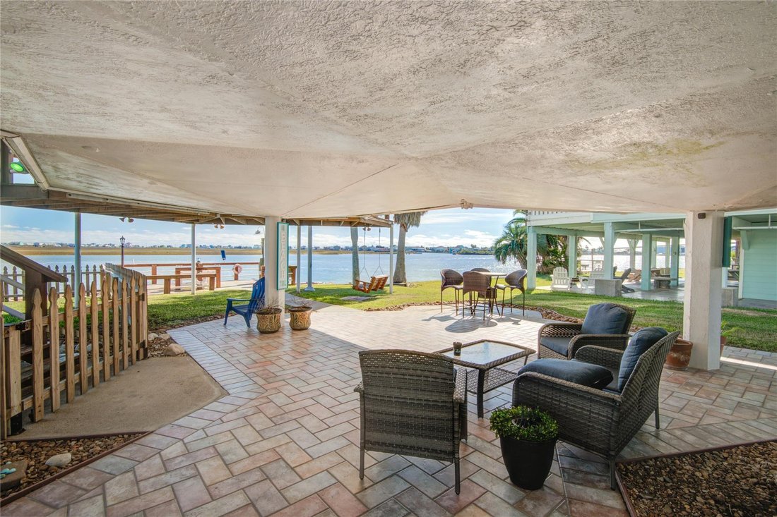House in Freeport, Texas, United States 1 - 17209440