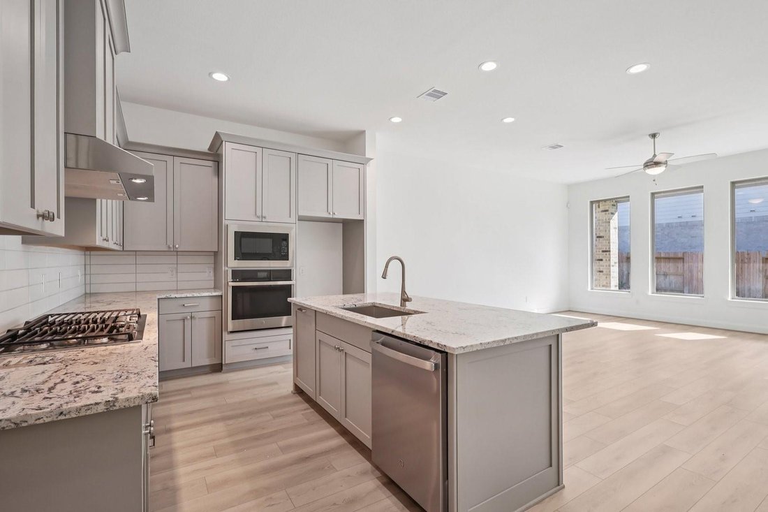 House in Houston, Texas, United States 5 - 17209456