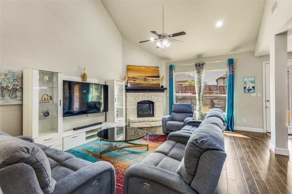 House in Melissa, Texas, United States 5 - 17216433