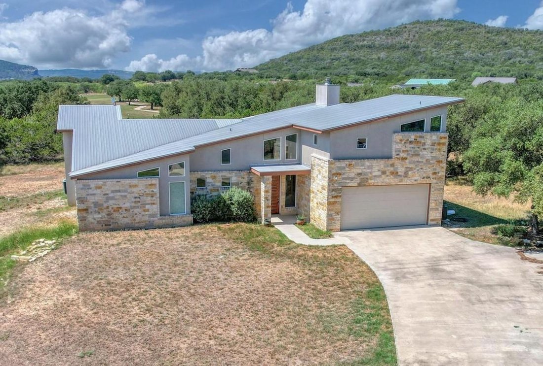 House in Concan, Texas, United States 1 - 17208475