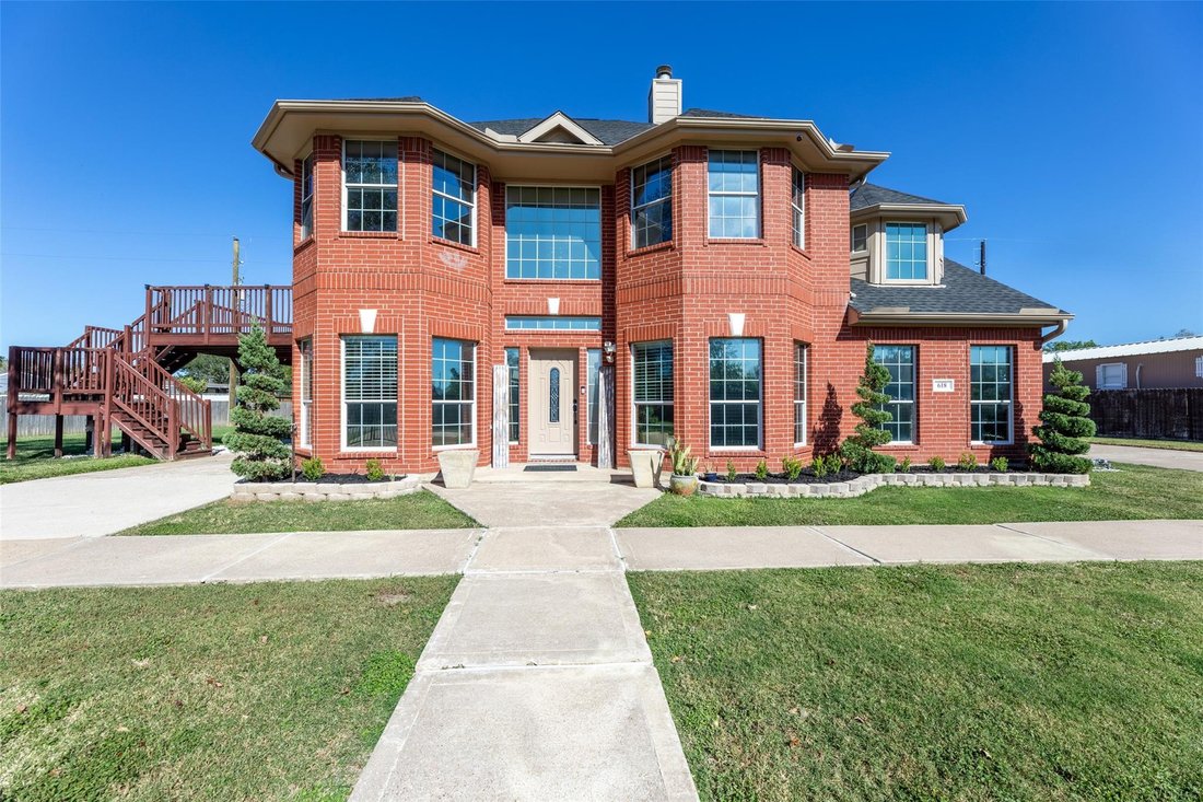 House in Fresno, Texas, United States 1 - 17207663