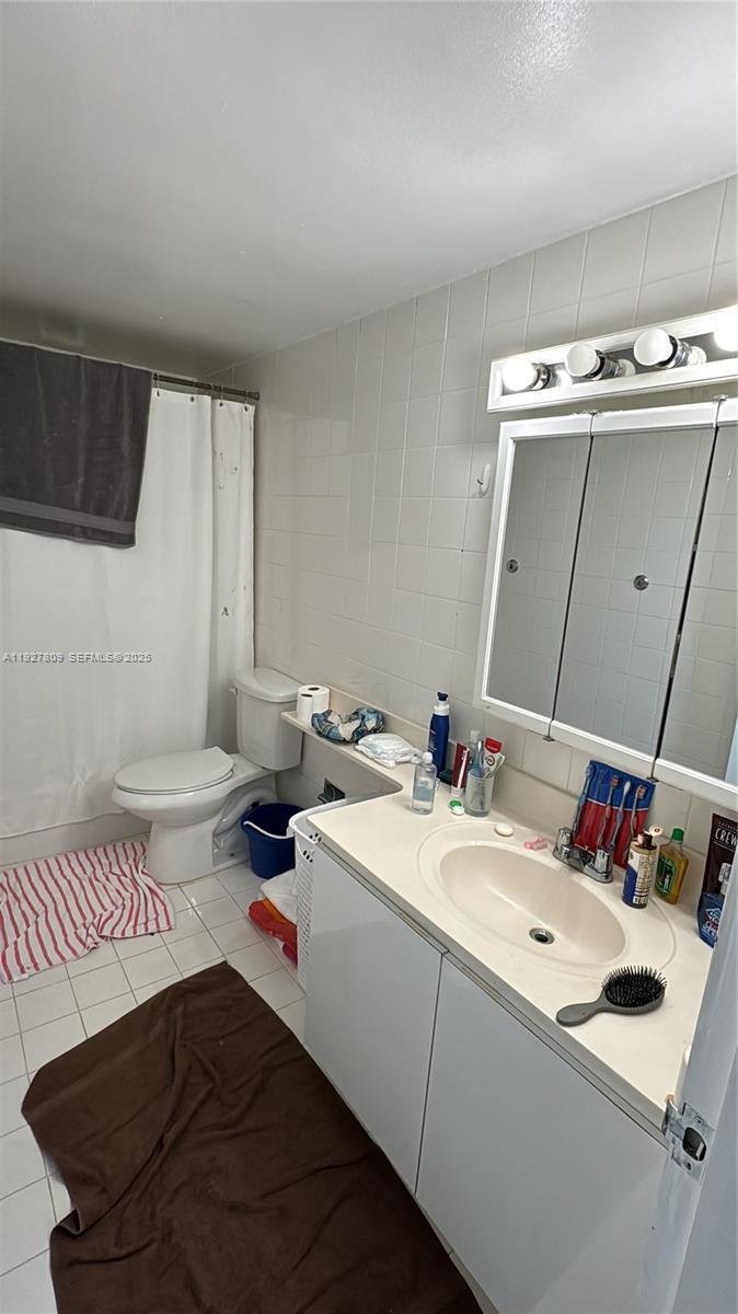Condo in Miami, Florida, United States 4 - 17203670