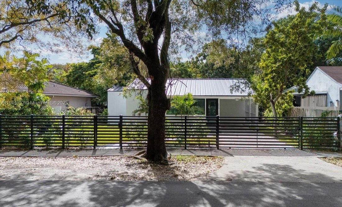 House in Coral Gables, Florida, United States 3 - 17202571