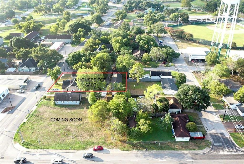 Brenham, Texas, United States 4 - 17208992