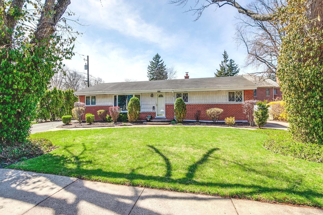 House in Riverwoods, Illinois, United States 1 - 17205143
