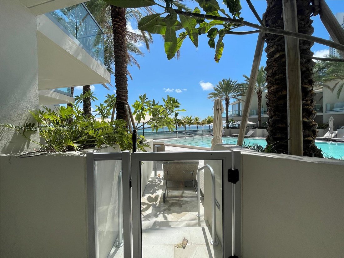 Condo in Sunny Isles Beach, Florida, United States 5 - 17203131