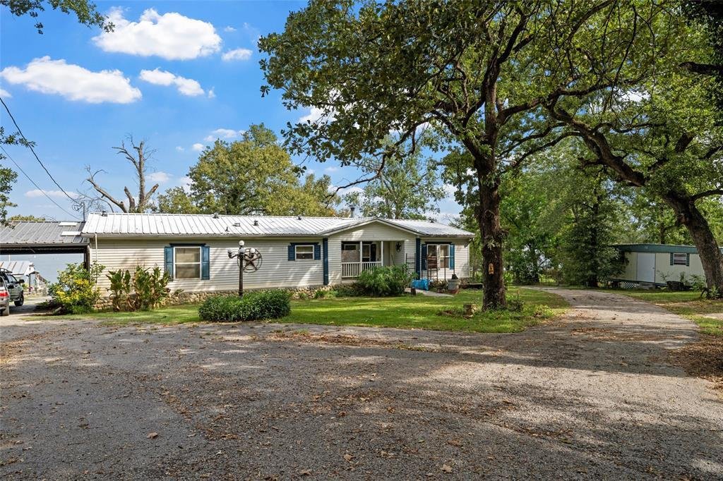 House in Thornton, Texas, United States 3 - 17214005