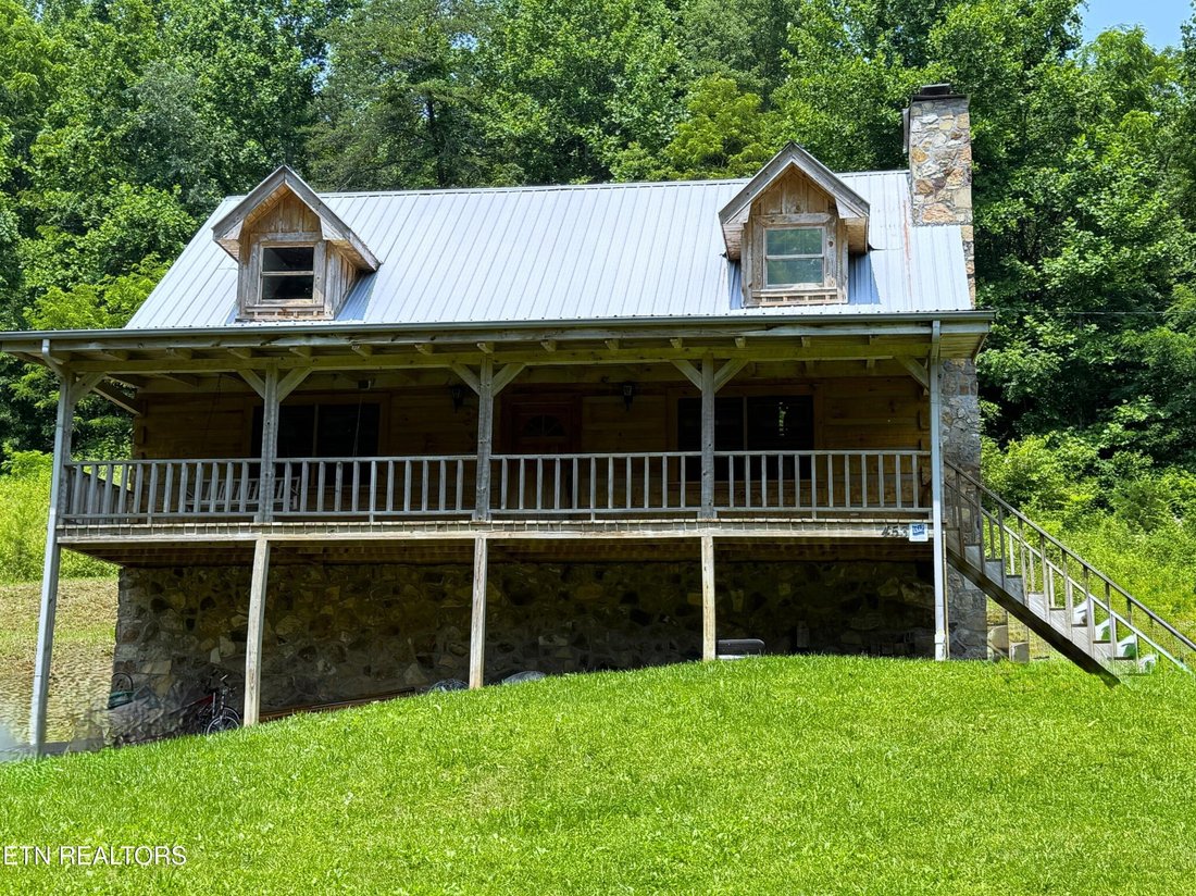 House in Parrottsville, Tennessee, United States 1 - 17199935