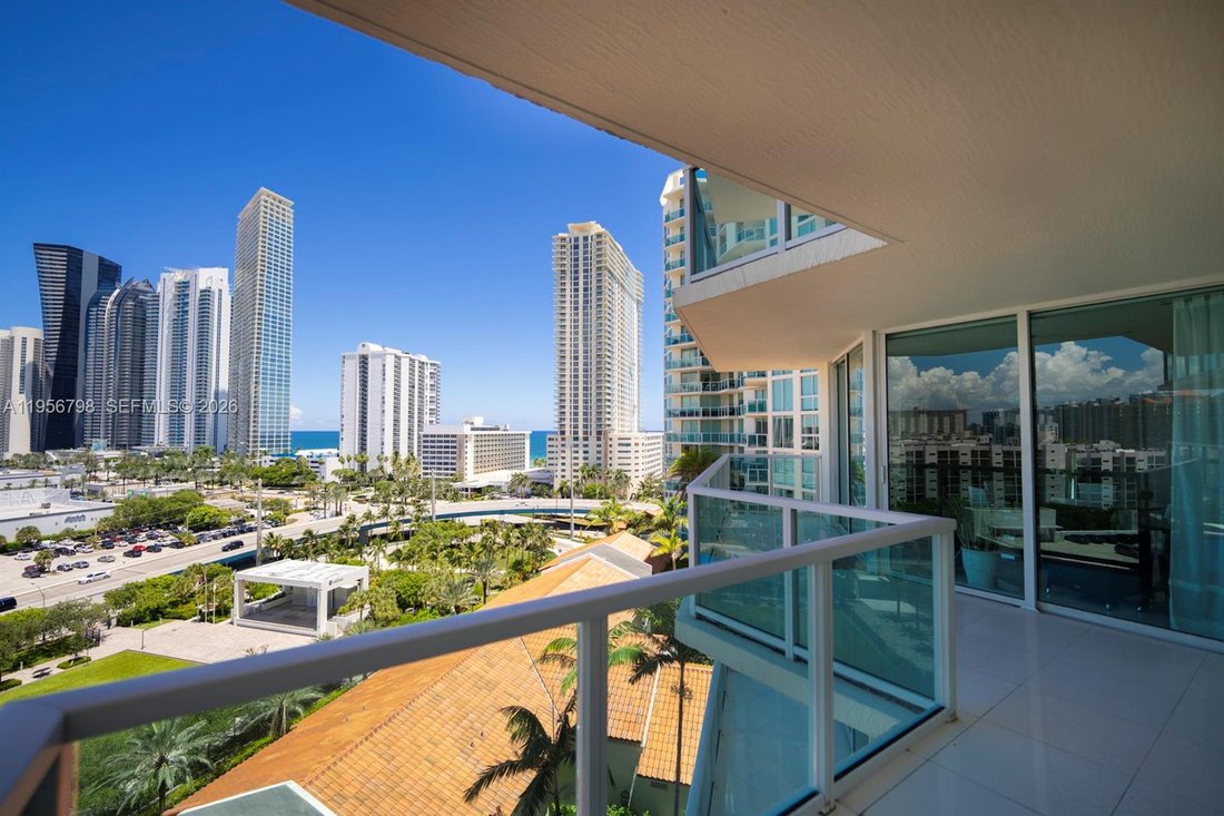 Condo in Sunny Isles Beach, Florida, United States 4 - 17202901