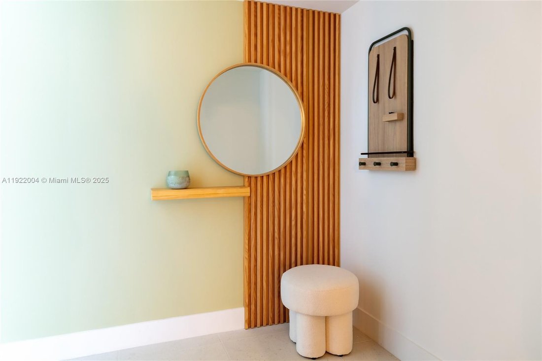 Condo in Miami, Florida, United States 3 - 17205404