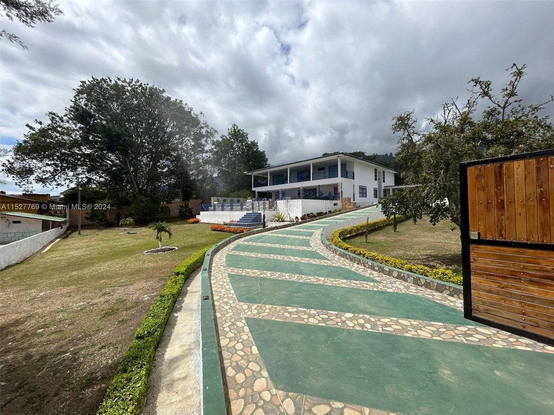 House in Darién, Choco, Colombia 1 - 17202107