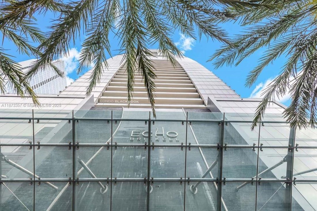 Condo in Miami, Florida, United States 2 - 17202680