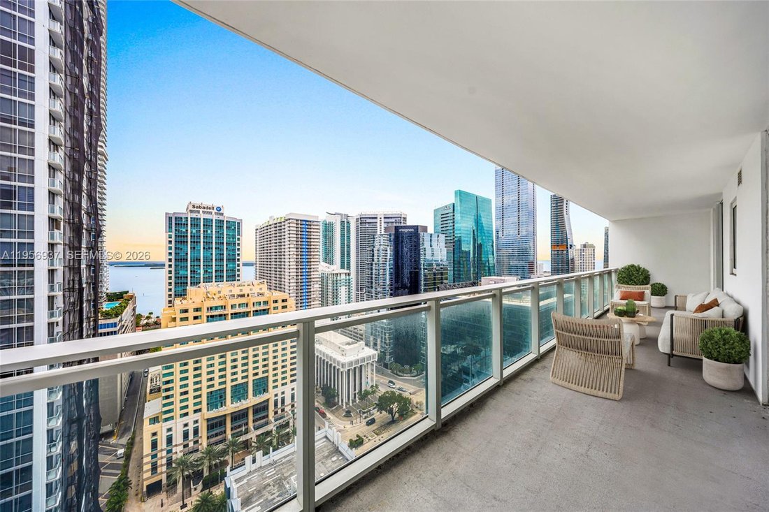 Condo in Miami, Florida, United States 2 - 17204212