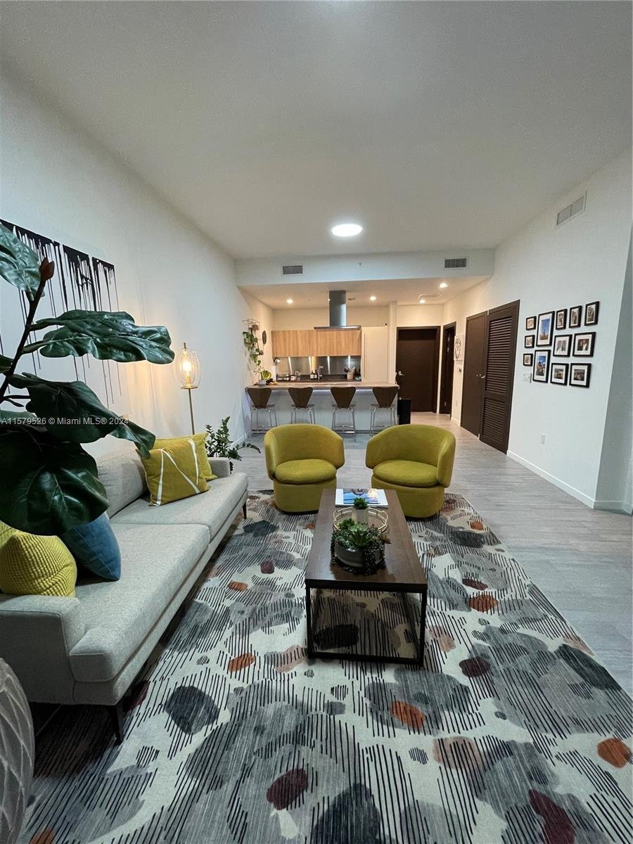 Condo in Miami, Florida, United States 3 - 17203165