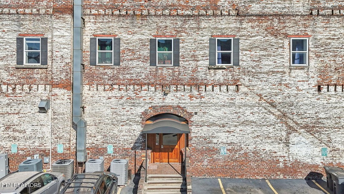 Condo in Knoxville, Tennessee, United States 3 - 17201073