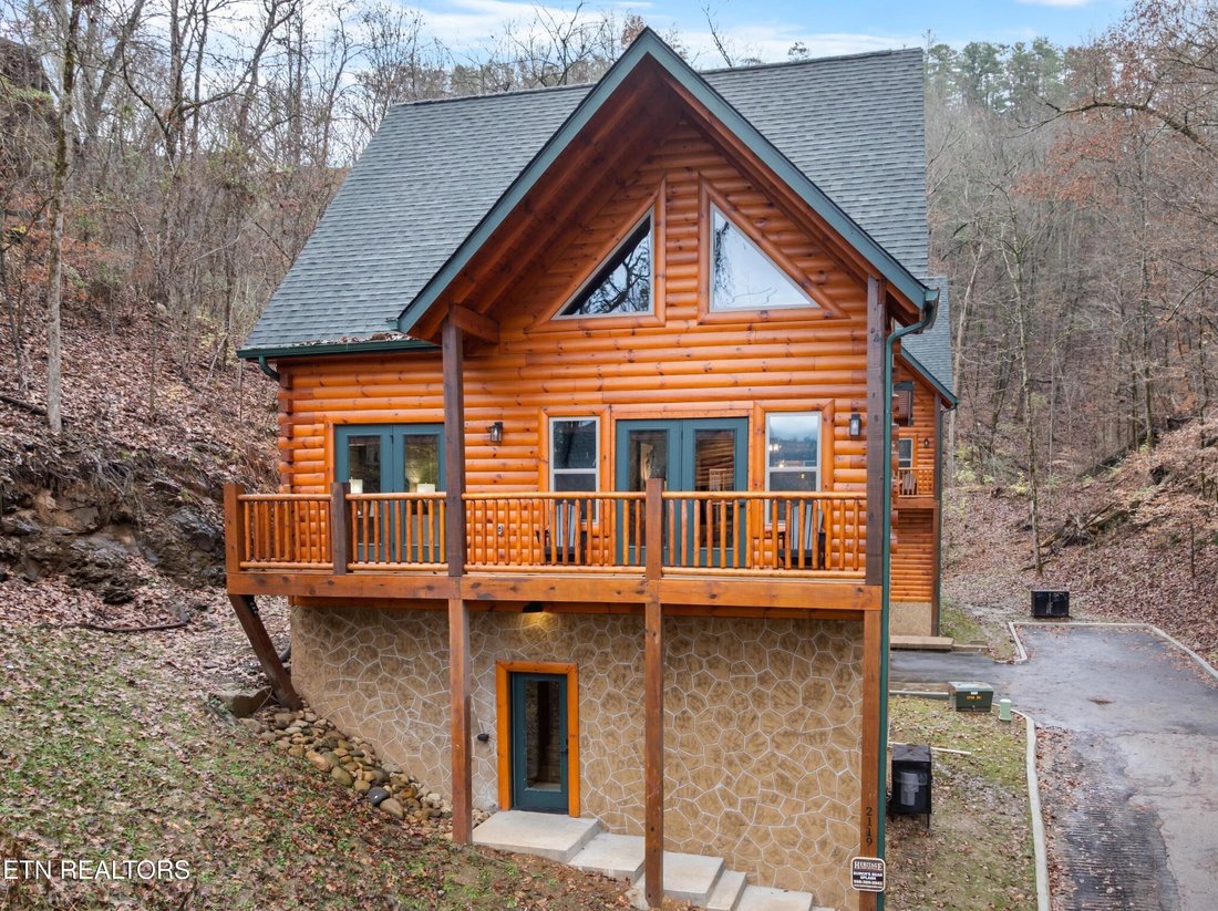 House in Sevierville, Tennessee, United States 1 - 17201123