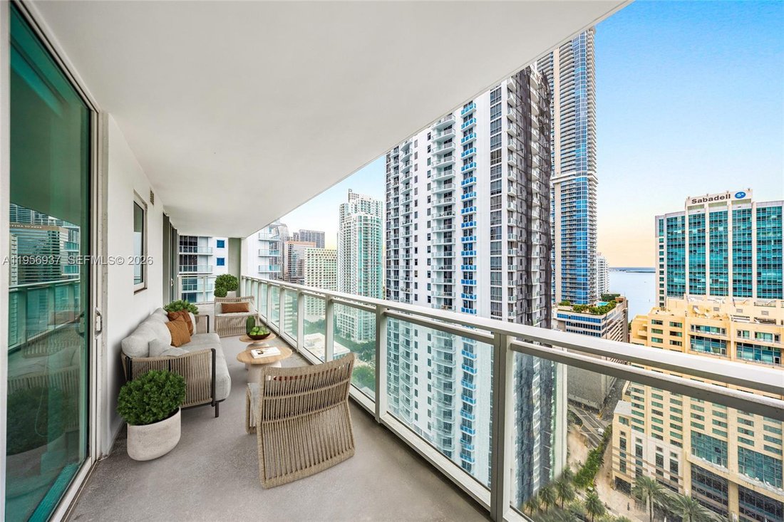 Condo in Miami, Florida, United States 4 - 17204212