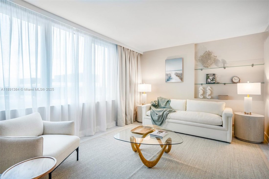 Condo in Miami Beach, Florida, United States 1 - 17205551