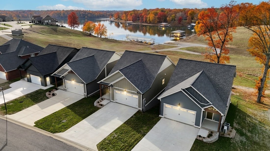 House in Kuttawa, Kentucky, United States 2 - 17200611