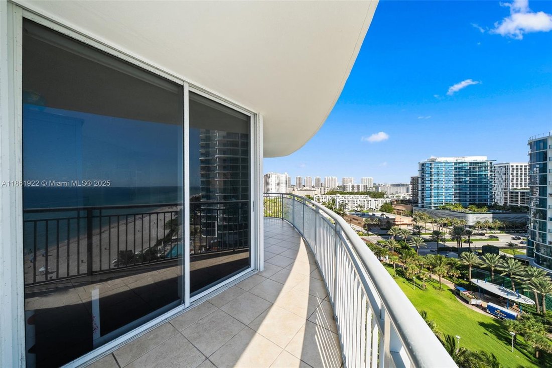 Condo in Sunny Isles Beach, Florida, United States 3 - 17205294