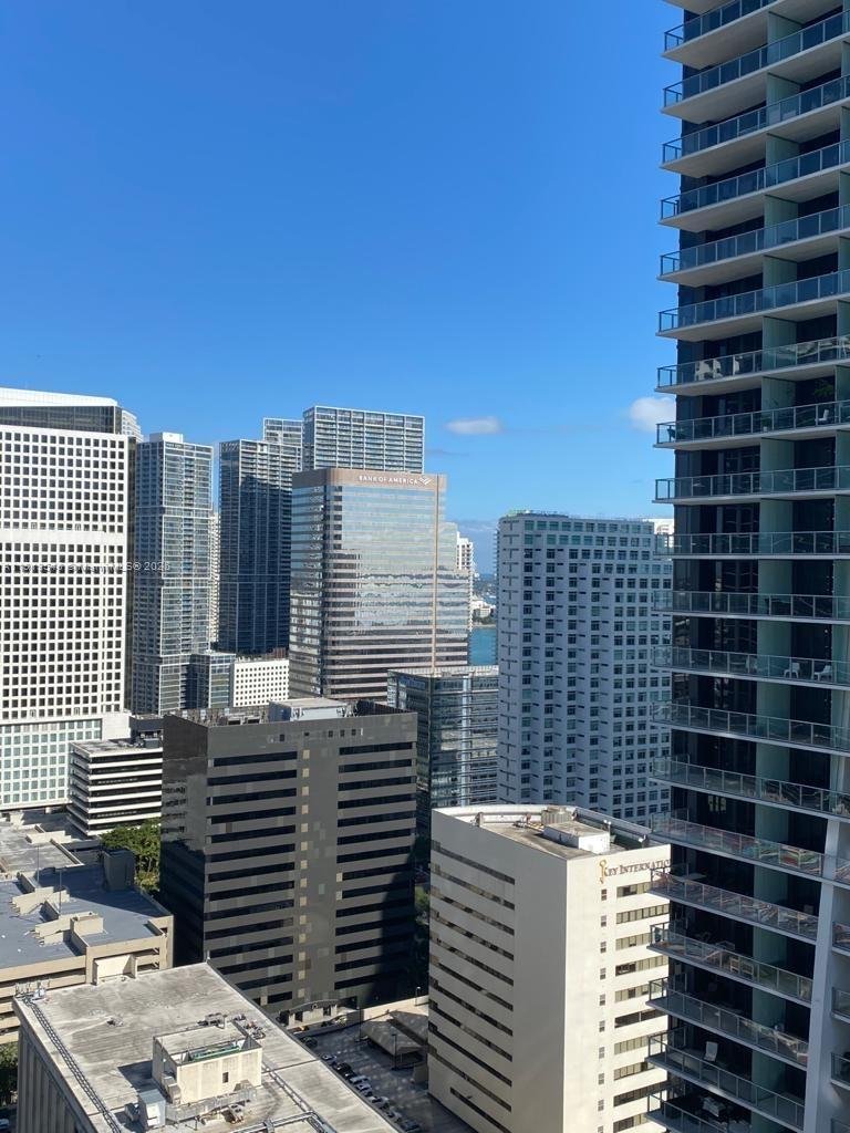 Condo in Miami, Florida, United States 3 - 17204265