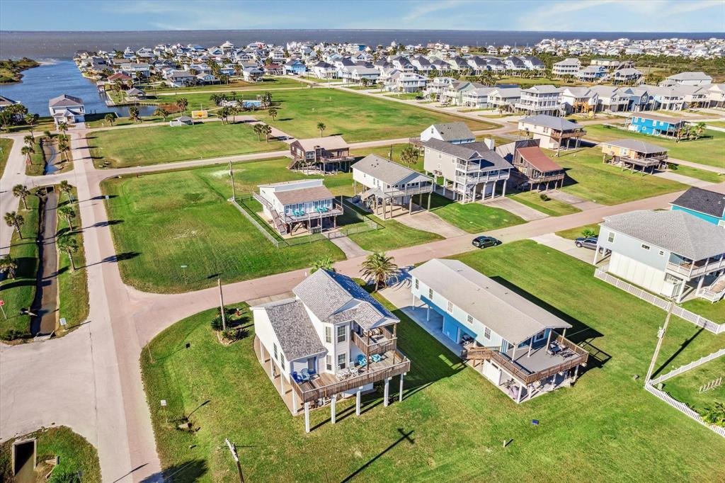 House in Galveston, Texas, United States 1 - 17208029