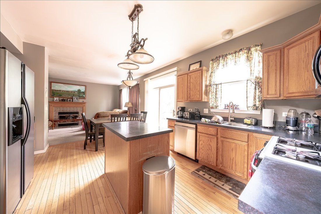House in Campton Hills, Illinois, United States 5 - 17204333