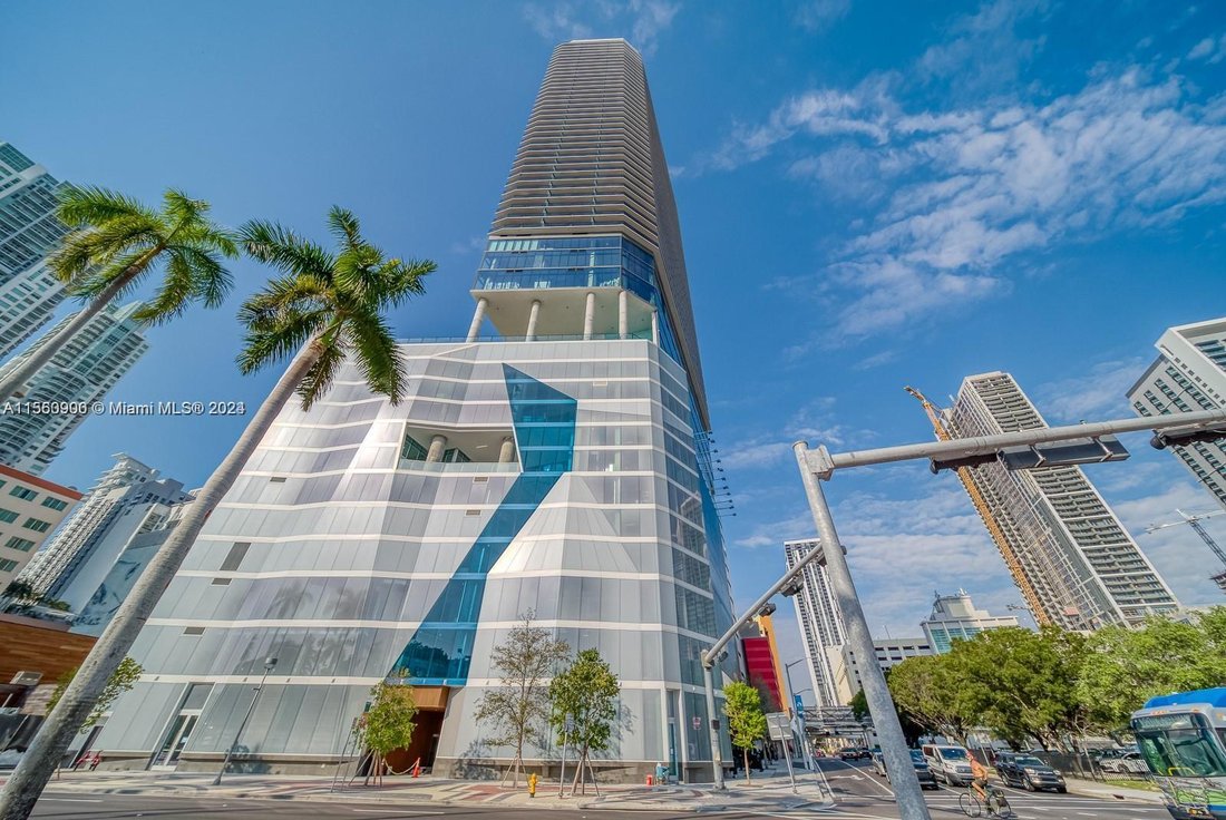 Miami, Florida, United States 1 - 17202791