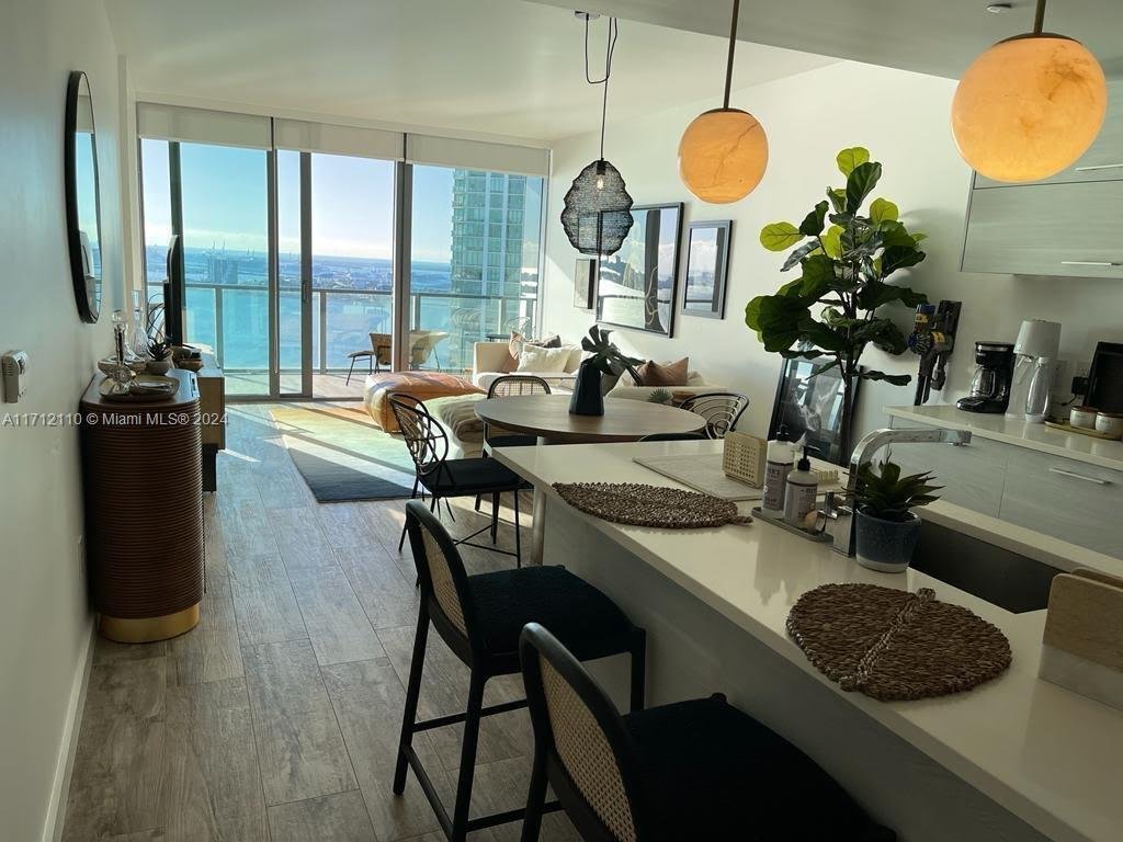 Condo in Miami, Florida, United States 3 - 17207298