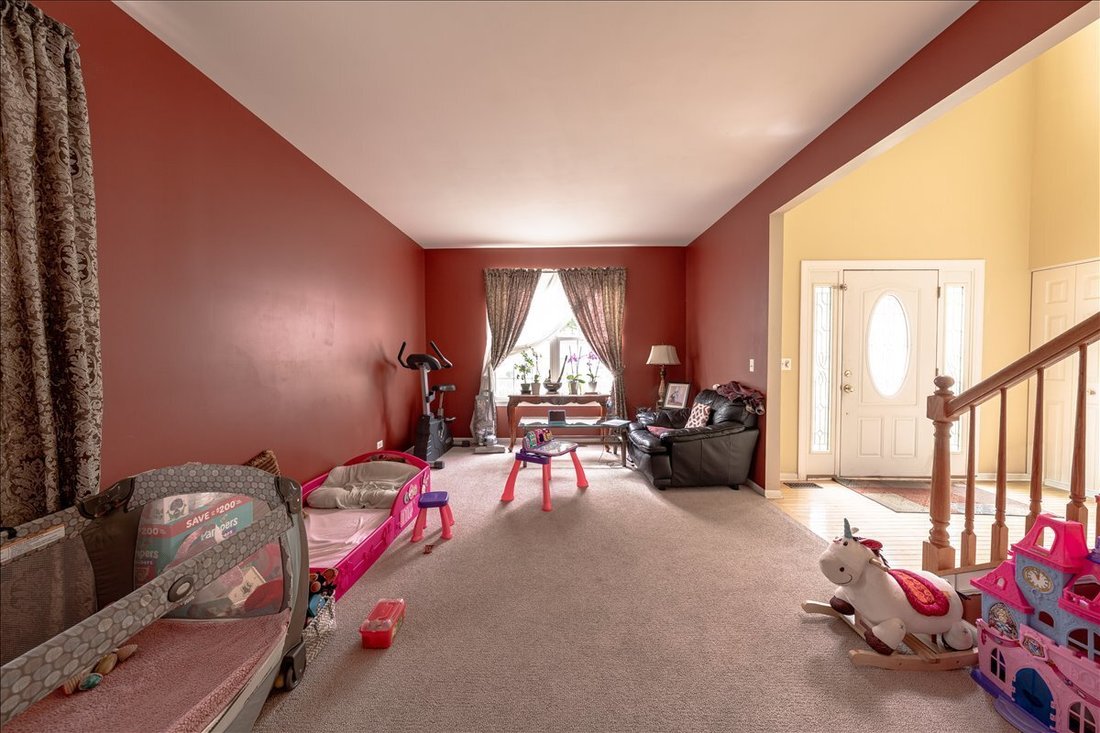 House in Campton Hills, Illinois, United States 3 - 17204333