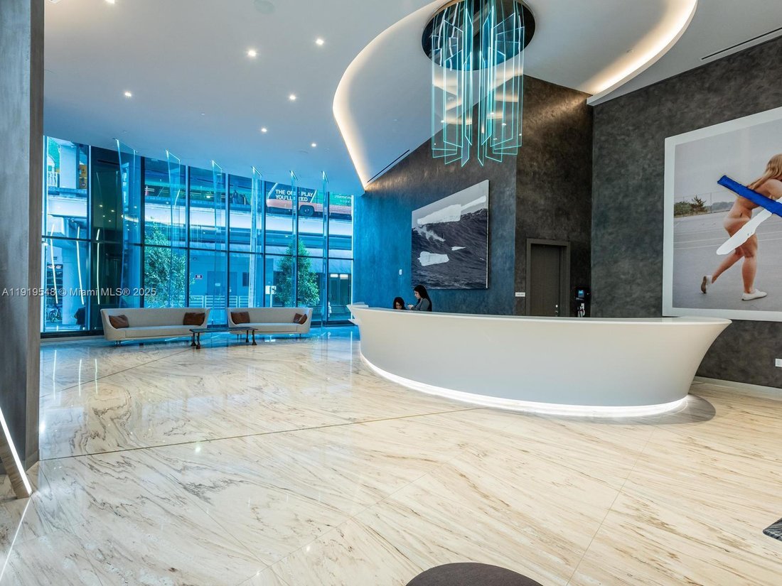 Condo in Miami, Florida, United States 4 - 17204265
