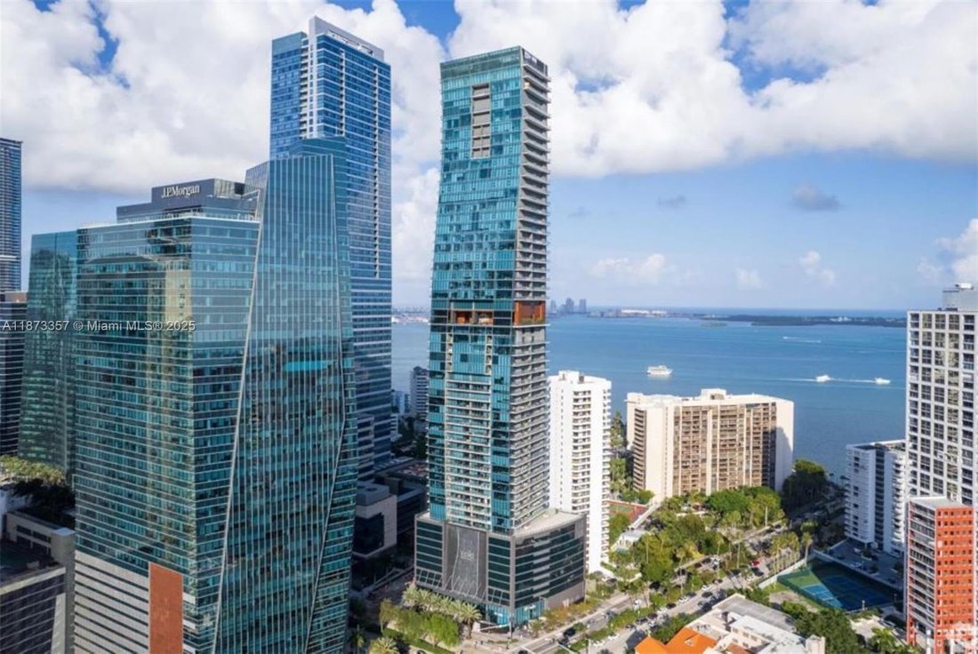 Condo in Miami, Florida, United States 1 - 17202680